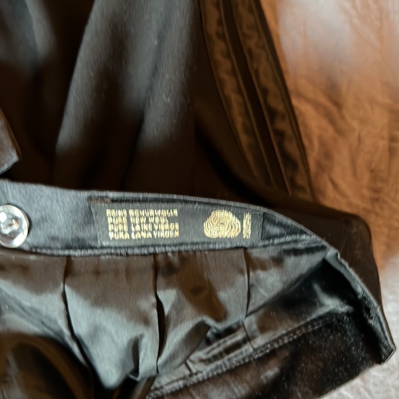 Wool tuxedo style skirt - Picture 6 of 6